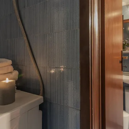 Carina בלאג'יו